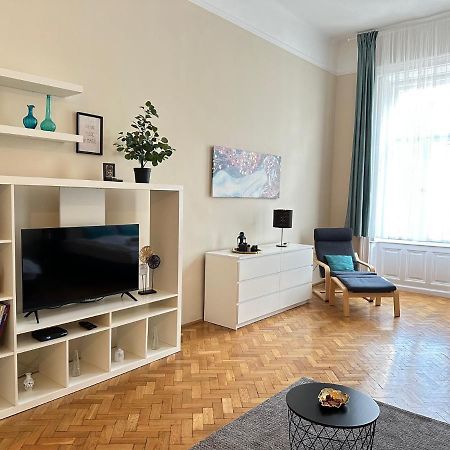 Orangehomes Peaceful Apartment Next To Central Market Hall بودابست المظهر الخارجي الصورة